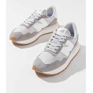 New Balance 237 Runner Sneaker